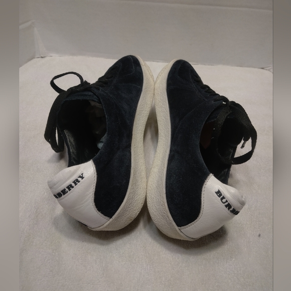 BURBERRY suede Snicker # 8 - Picture 7 of 12